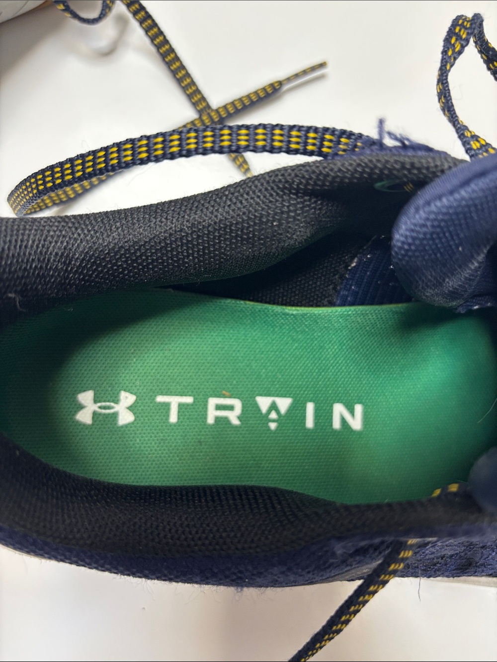 Under Armour Notre Dame Fighting Irish TriBase Reign 5 sneakers  M9 and W 10 1/2 - Picture 12 of 12
